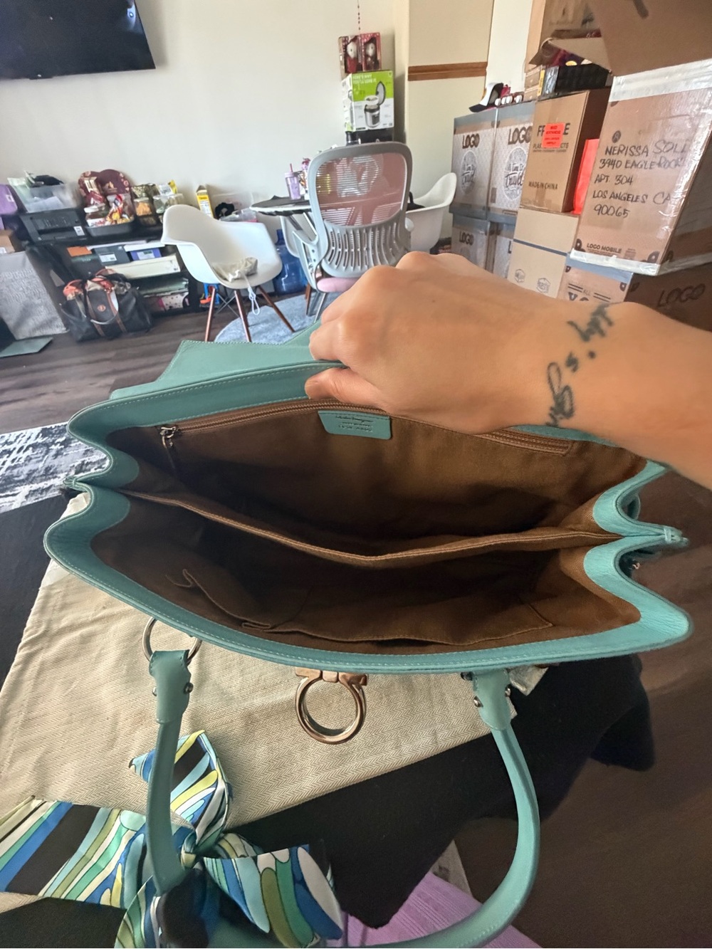 Structured Mint Green Top-Handle Satchel with Scarf - Picture 4 of 9